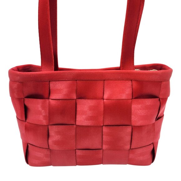 Harvey's Original Seatbelt Bag  Christmas Red Festive Satchel Handbag - Picture 3 of 12